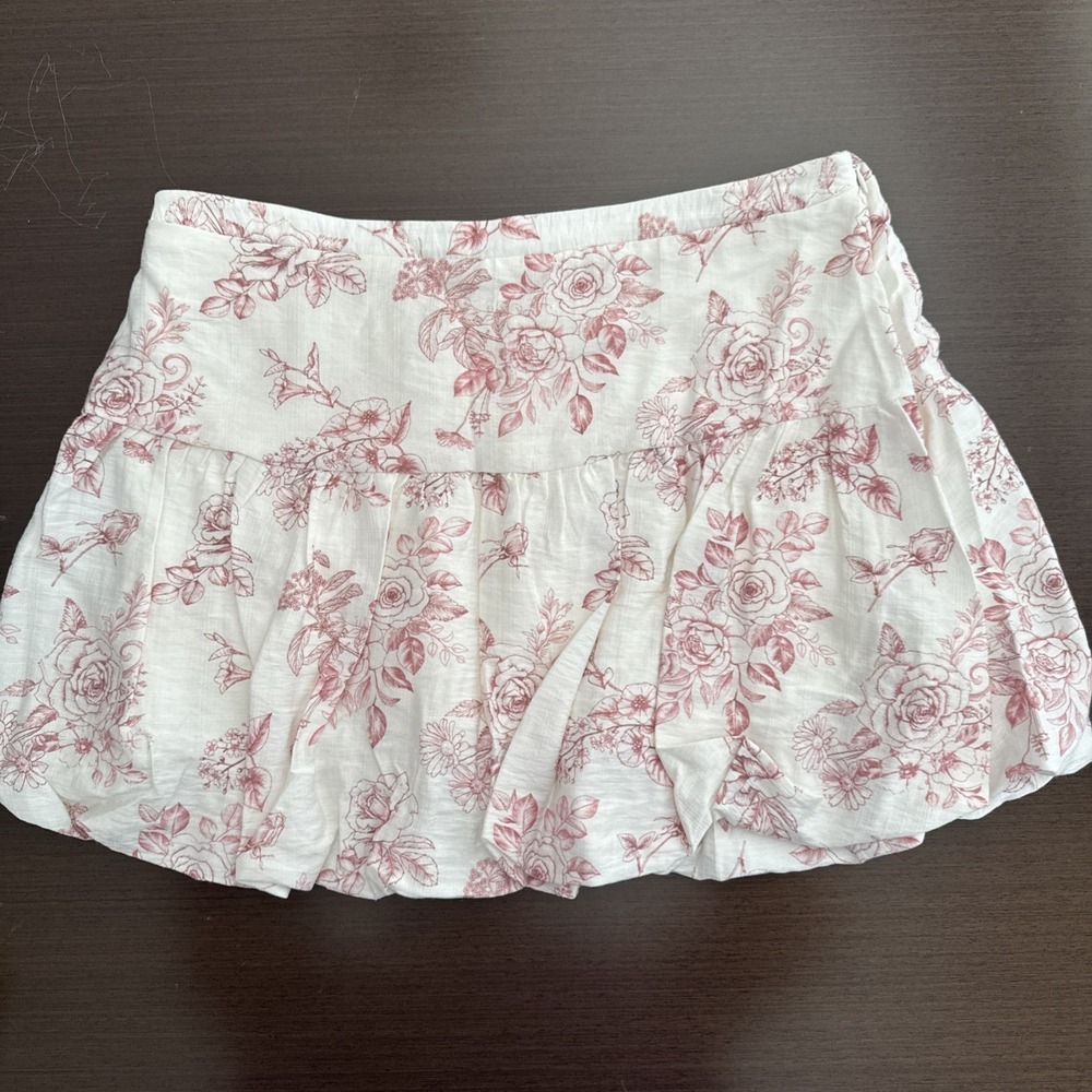 Love Tree Pleated Floral Skort Skirt Beige Pink Side Zip Elastic Waist  Size M